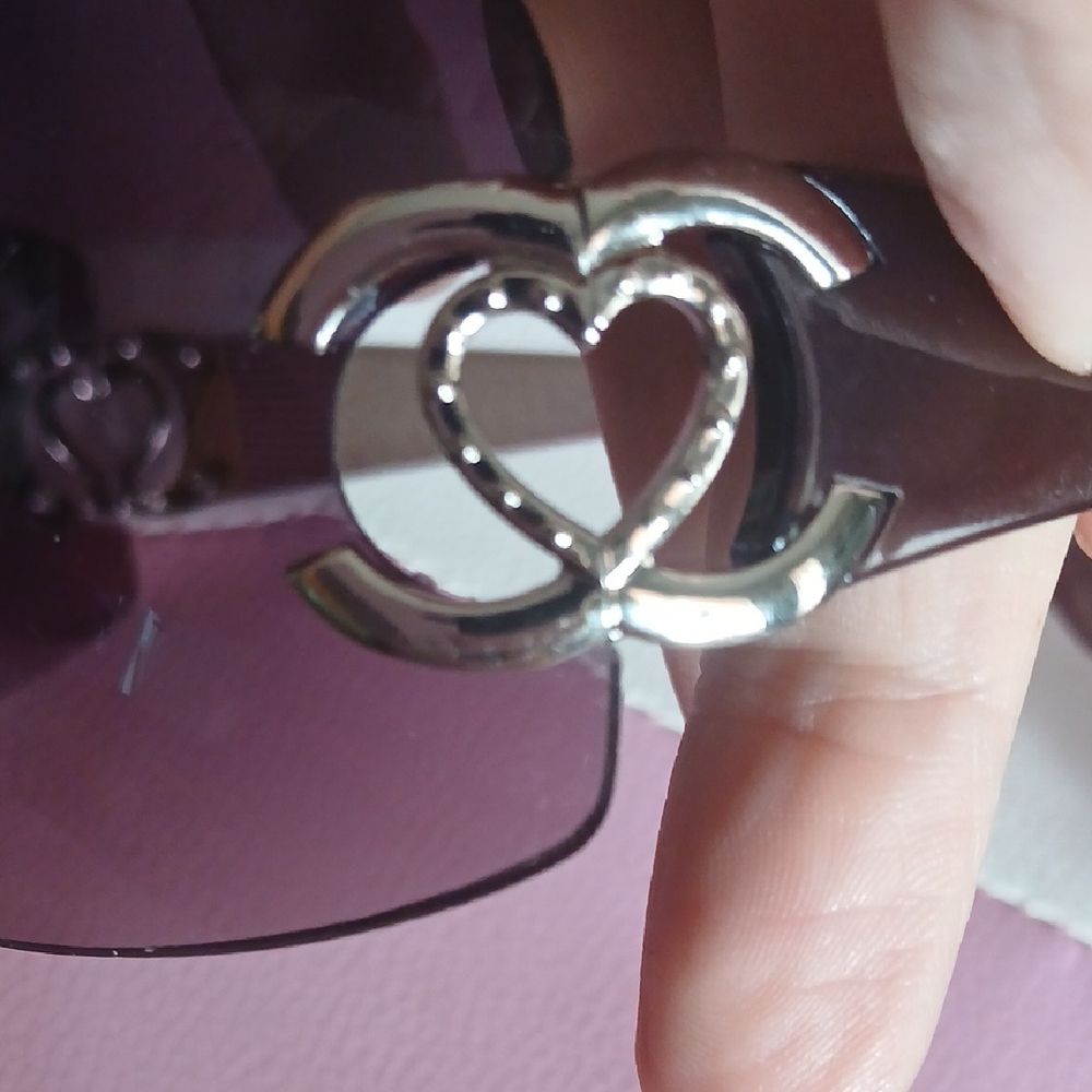 CHANEL Purple Sunglasses with Heart Detail - Picture 7 of 7